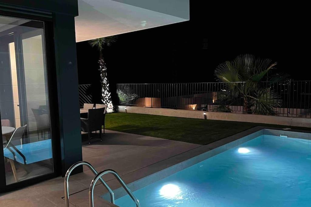 Casa Con Piscina Privada Polopヴィラ エクステリア 写真